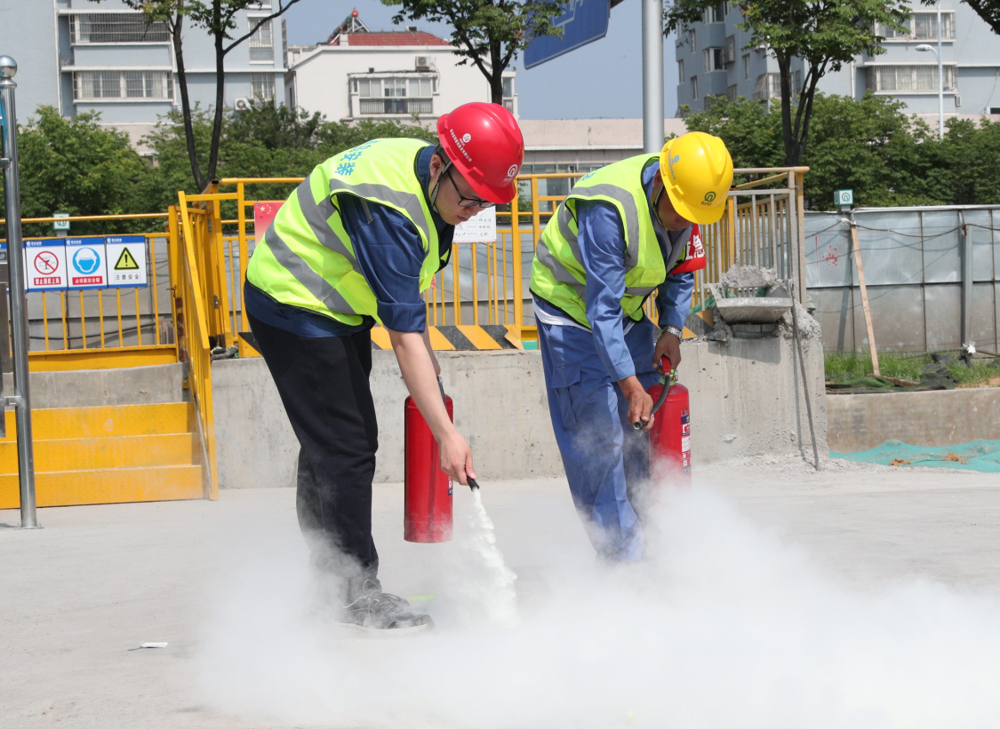 防風險 除隱患 遏事故 ----公司舉行安全生產事故應急救援綜合演練活動